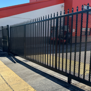 ACT-VTRK 27' V Track Gate (24' opening)